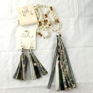 Camo & Pearl's Necklace & Earring Set